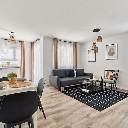 Apartment 2 Zimmer, Ruhige Lage, Netflix Mannheim