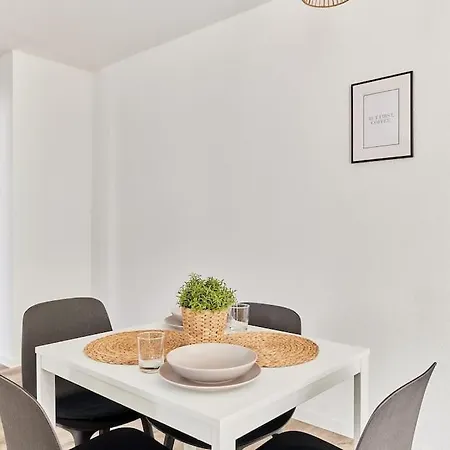 2 Zimmer, Ruhige Lage, Netflix Apartment *